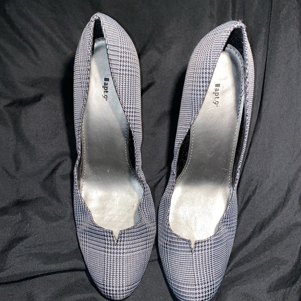 Apt. 9 Plaid heels. Size 10.